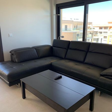 דירות הואלבה Penthouse With Wide Terrace Next To The Ocean מראה חיצוני תמונה