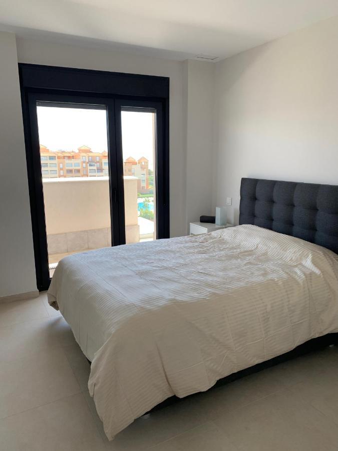 דירות הואלבה Penthouse With Wide Terrace Next To The Ocean מראה חיצוני תמונה